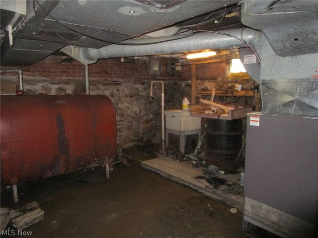 1163 State Route 307 W, Jefferson, OH 44047