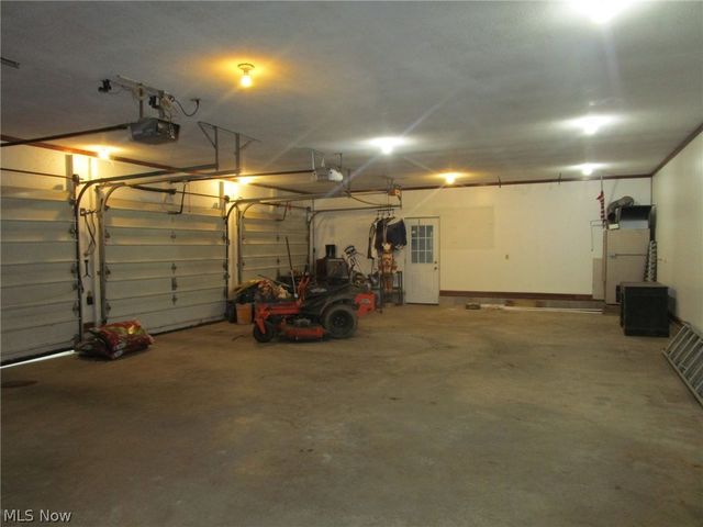 1163 State Route 307 W, Jefferson, OH 44047