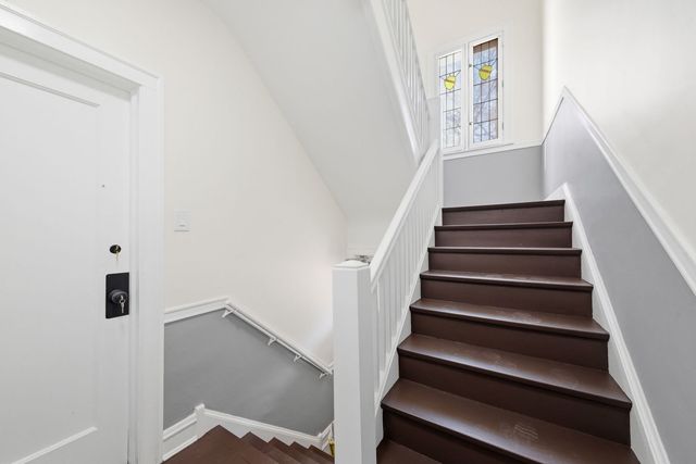 8024 S Vernon Avenue, Chicago, IL 60619