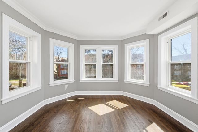 8024 S Vernon Avenue, Chicago, IL 60619