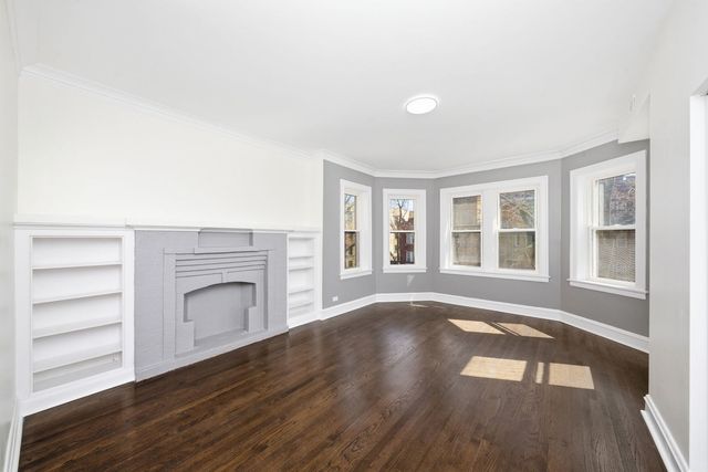 8024 S Vernon Avenue, Chicago, IL 60619