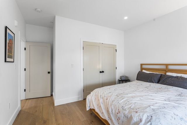 12 Bowdoin Ave 4, Boston, MA 02121