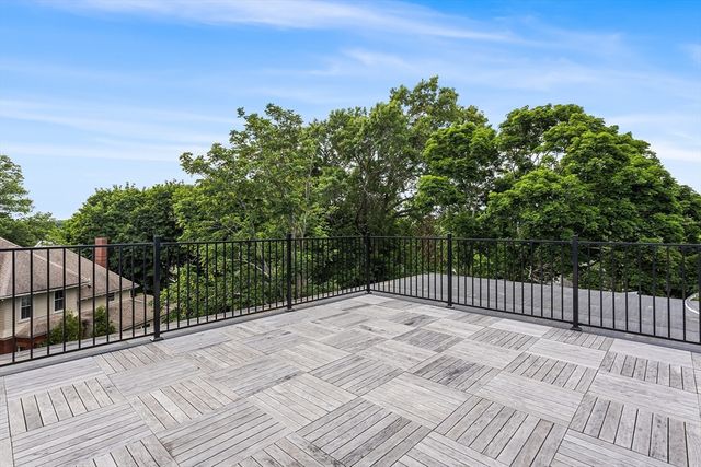 12 Bowdoin Ave 4, Boston, MA 02121