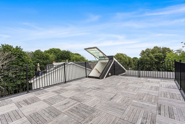 12 Bowdoin Ave 4, Boston, MA 02121
