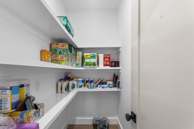 12 Bowdoin Ave 4, Boston, MA 02121