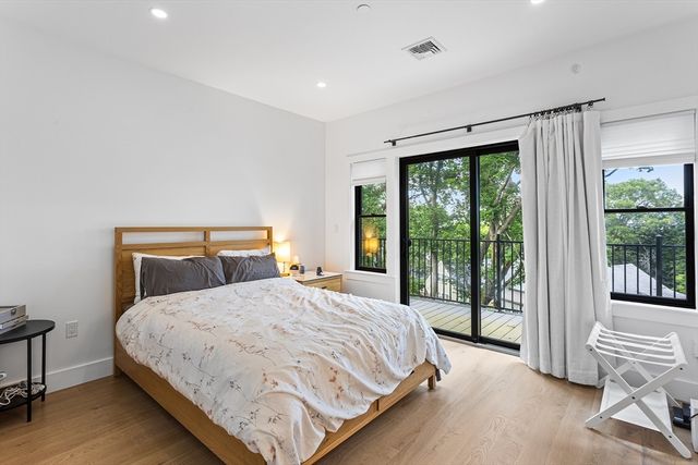 12 Bowdoin Ave 4, Boston, MA 02121