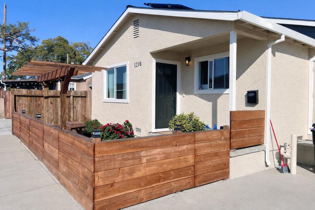 1210 Mastic Street, San Jose, CA 95110