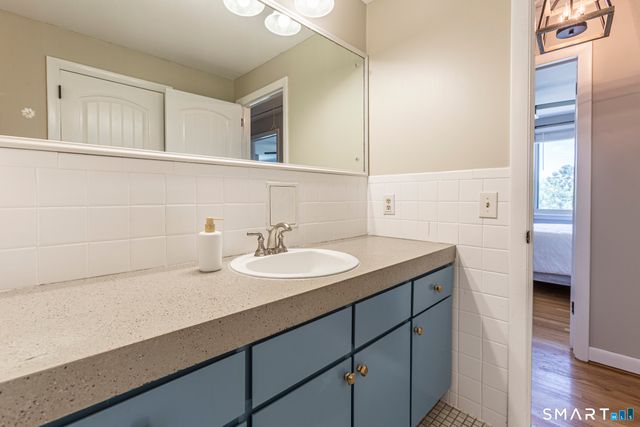 50 Horizon Circle, South Windsor, CT 06074