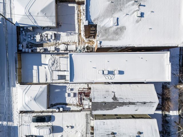 2821 W Jackson Avenue, Chicago, IL 60612