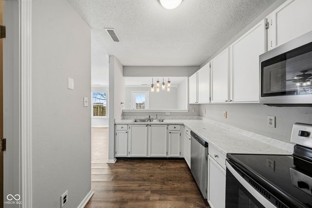 16717 Aulton Drive, Noblesville, IN 46060