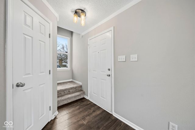 16717 Aulton Drive, Noblesville, IN 46060