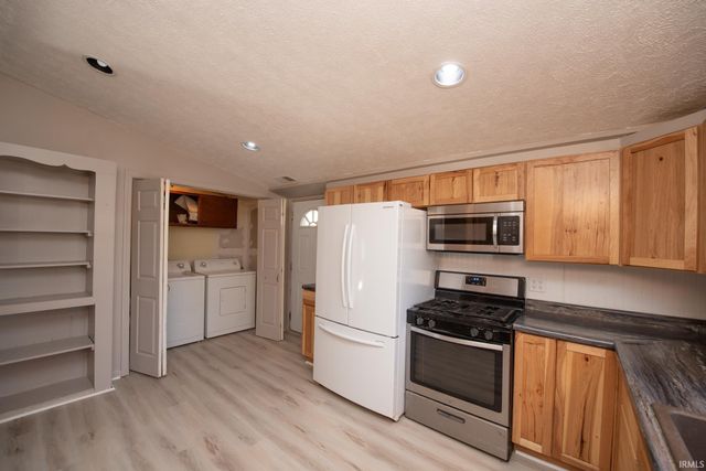 708 Evans Street, Lebanon, IN 46052