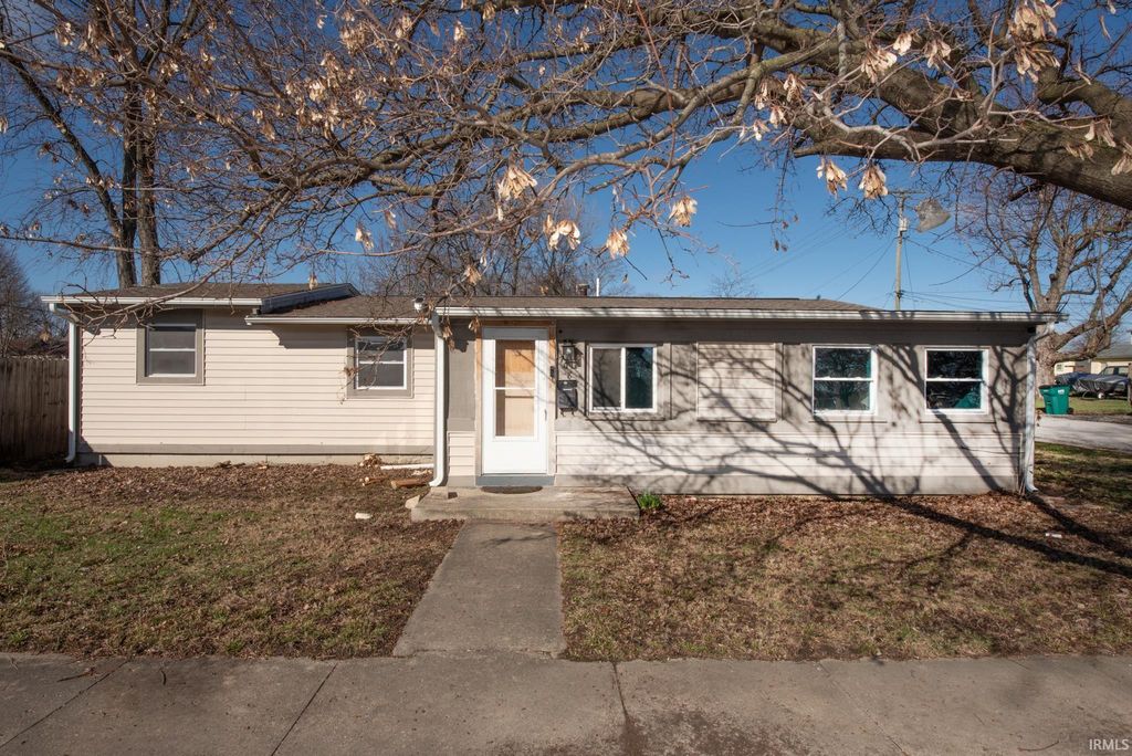 708 Evans Street, Lebanon, IN 46052