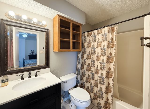 1237 Dallas Drive, Denton, TX 76205