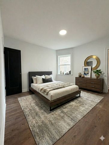 7712 S Jeffery Boulevard 3, Chicago, IL 60649