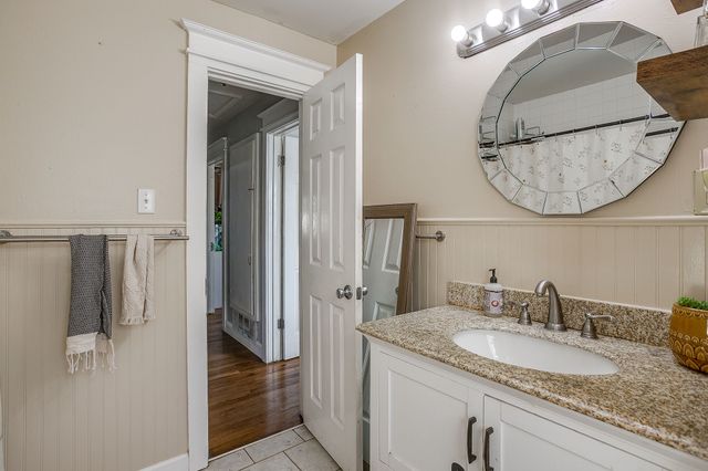 1123 Bales Street, Cleburne, TX 76033