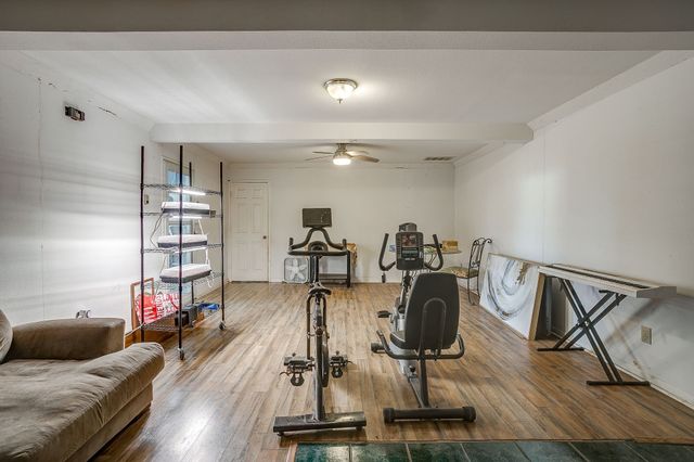 1123 Bales Street, Cleburne, TX 76033