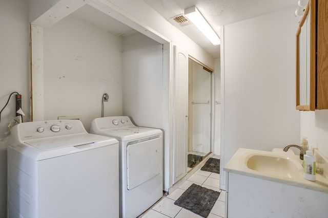 1123 Bales Street, Cleburne, TX 76033