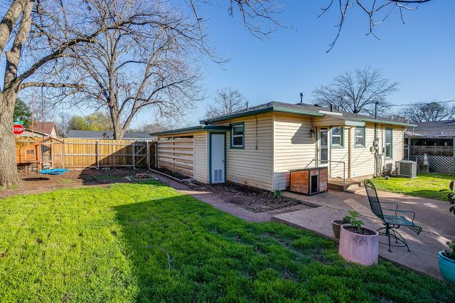 1123 Bales Street, Cleburne, TX 76033