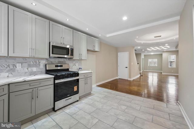 6221 GARDENIA ST, Philadelphia, PA 19144