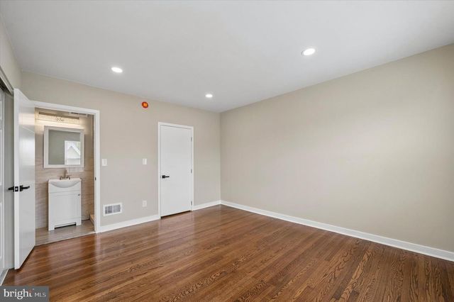 6221 GARDENIA ST, Philadelphia, PA 19144