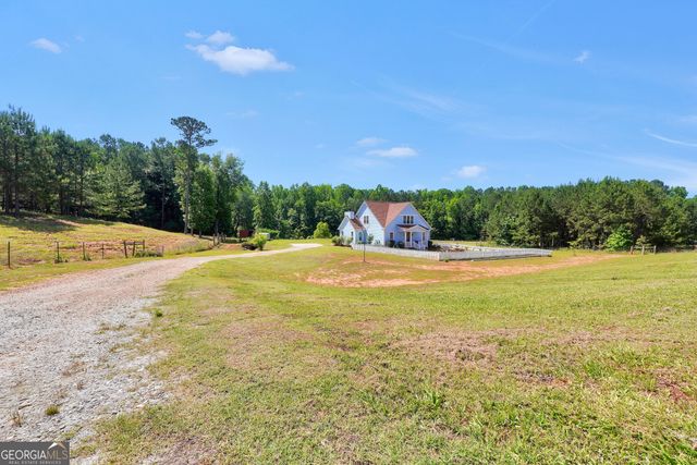 200 Douglas Creek Road, Flovilla, GA 30216