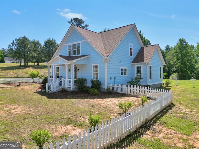 200 Douglas Creek Road, Flovilla, GA 30216