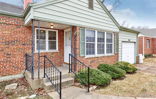 9412 Lodge Pole Lane, Crestwood, MO 63126