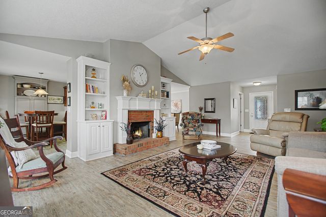 320 River Mist Circle, Jefferson, GA 30549