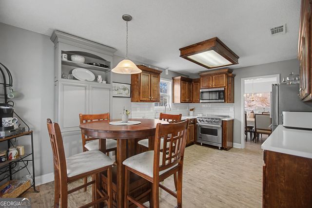 320 River Mist Circle, Jefferson, GA 30549