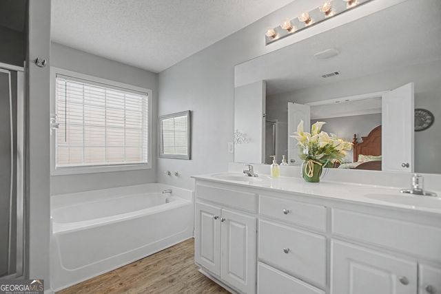 320 River Mist Circle, Jefferson, GA 30549