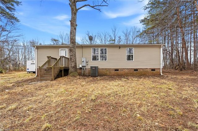 2025 Hickory Fork Road, Walnut Cove, NC 27052