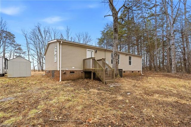 2025 Hickory Fork Road, Walnut Cove, NC 27052