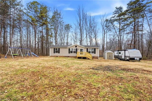 2025 Hickory Fork Road, Walnut Cove, NC 27052