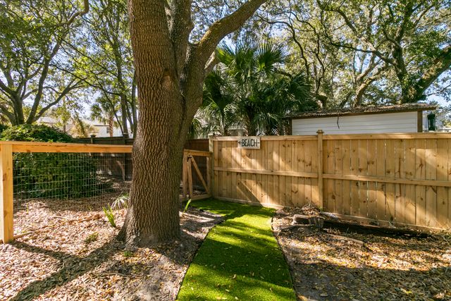 3500 Hartnett Boulevard, Isle Of Palms, SC 29451