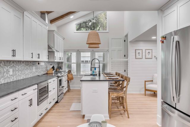 3500 Hartnett Boulevard, Isle Of Palms, SC 29451