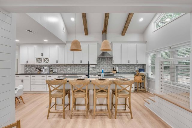 3500 Hartnett Boulevard, Isle Of Palms, SC 29451