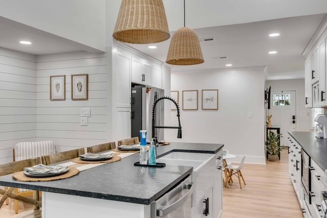 3500 Hartnett Boulevard, Isle Of Palms, SC 29451