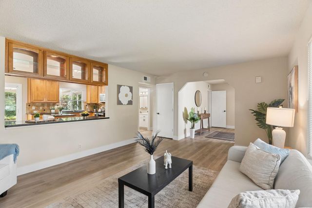 9916 Zion Way, Sacramento, CA 95827