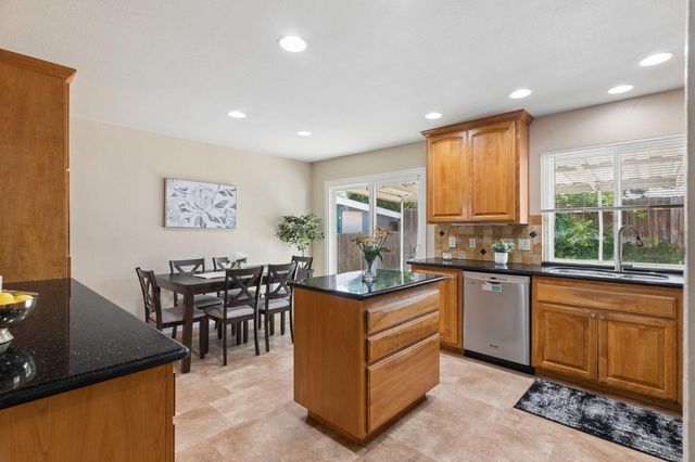 9916 Zion Way, Sacramento, CA 95827