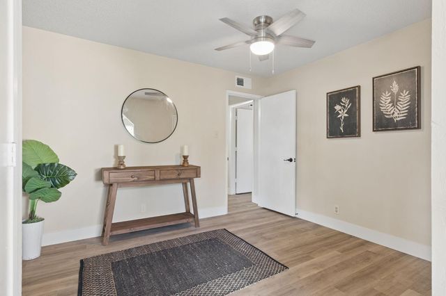 9916 Zion Way, Sacramento, CA 95827