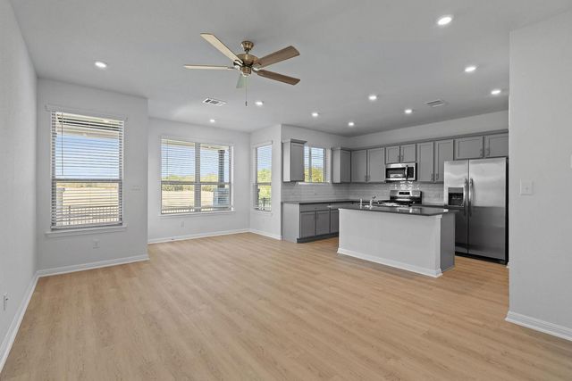 2212A Cornfield DR, Pflugerville, TX 78660