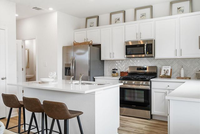 2212A Cornfield DR, Pflugerville, TX 78660