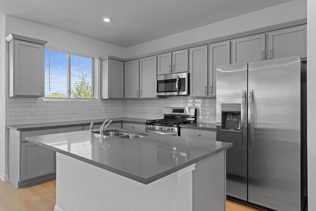 2212A Cornfield DR, Pflugerville, TX 78660