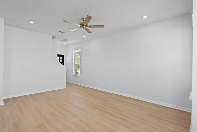 2212A Cornfield DR, Pflugerville, TX 78660