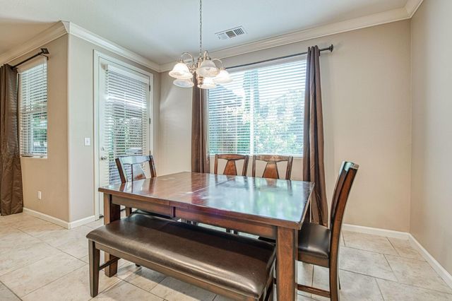 3870 Joaquin Avenue, Clovis, CA 93619