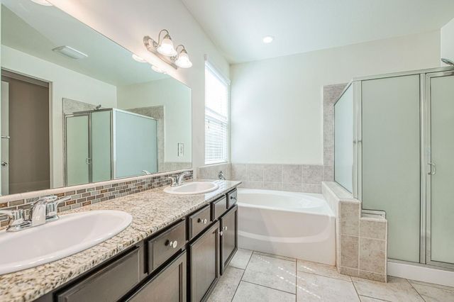 3870 Joaquin Avenue, Clovis, CA 93619