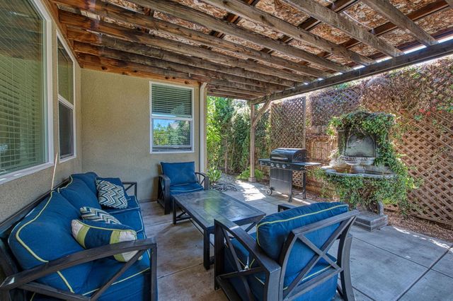 3870 Joaquin Avenue, Clovis, CA 93619