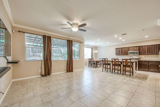 3870 Joaquin Avenue, Clovis, CA 93619