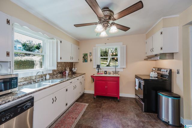 1606 BROOKSIDE ROAD, Mount Olive, AL 35117